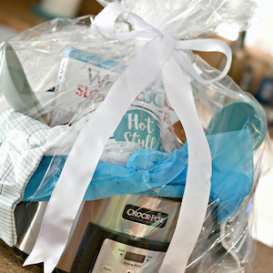 Slow Cooker Kit christmas gift basket