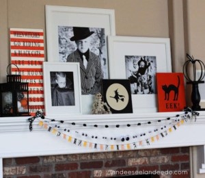 Photo picture frame Halloween Mantel