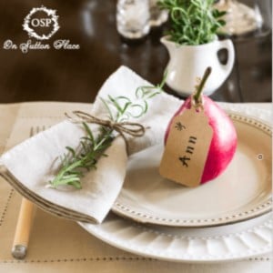 Simple & Natural Christmas Table Decorations 