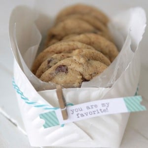 Easy DIY Cookie Basket Christmas Food Gift