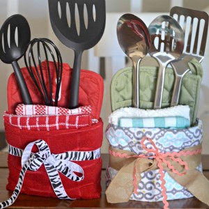 Dollar Tree Oven Mitts, Pot Holders and Kitchen Utensils