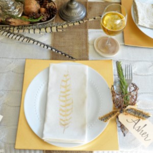 Natural & Neutral Thanksgiving Table decor