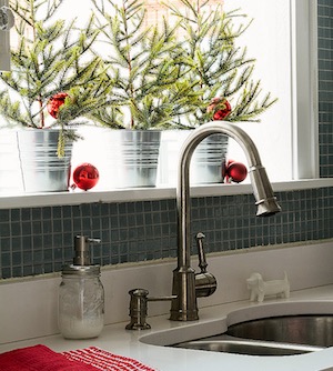 Mini Christmas Trees in Galvanized Buckets apartment Kitchen window Decor