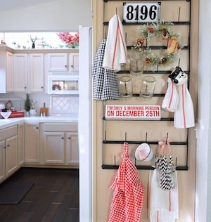 Decorated Christmas Kitchen Rack