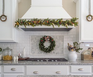 Farmhouse Kitchen Stove Wreath & Garland