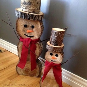 Wood Log Snowmen Outdoor Christmas decoration 