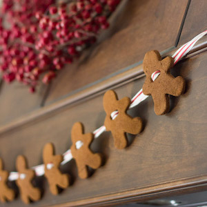 Gingerbread Man Garland