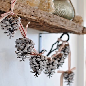 pinecone garland