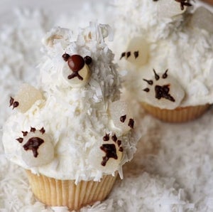Vanilla Buttermilk Polar Bear Cupcakes with Buttercream Frosting