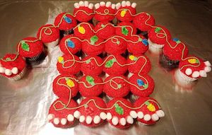 Ugly Sweater Pull Apart Cupcakes