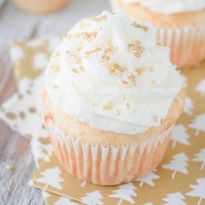Coconut Champagne Cupcakes