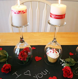Valentine's Day Dinner Tablescape