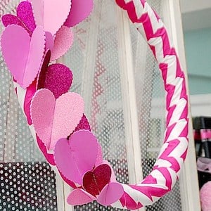 15 DIY Valentines Day Wreaths You Can Craft (Part 3)