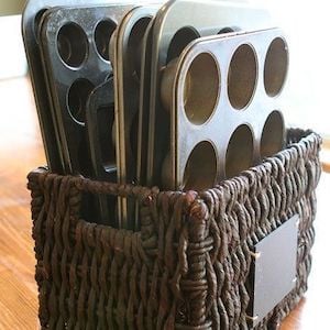 Bakeware Storage Basket