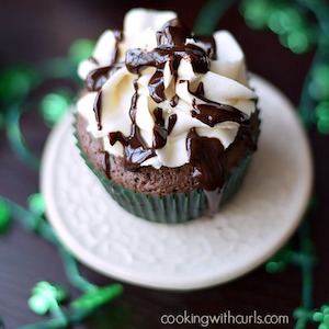 Bailey's Kiss Cupcake St Patrick's Day dessert