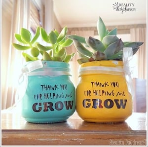 https://www.prudentpennypincher.com/wp-content/uploads/2019/03/Darling-Teacher-Appreciation-Gift-Idea-Homemade-little-Succulent-Pots-that-say-thanks-for-help.jpg