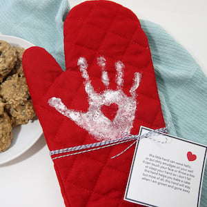 Mothers Day Gift Craft Handprint Oven Mitt from kids