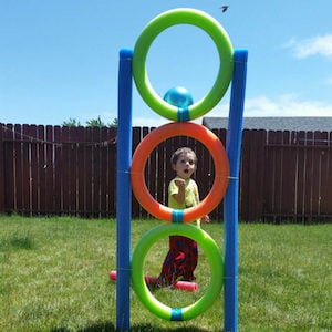 Juego de jardín de lanzamiento de fideos de piscina