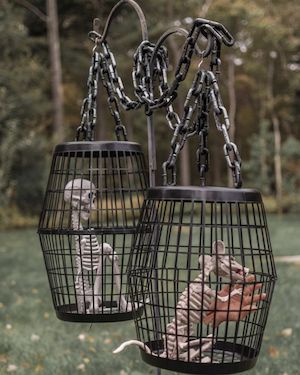 Hanging Zombie Cages outdoor halloween decorations