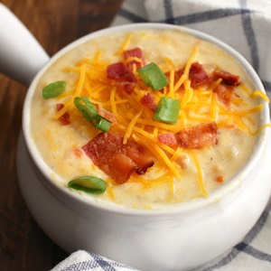 crockpot Loaded Hash Brown Potato Soup