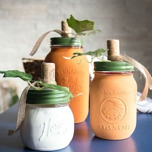 DIY Painted Mason Jar Pumpkin