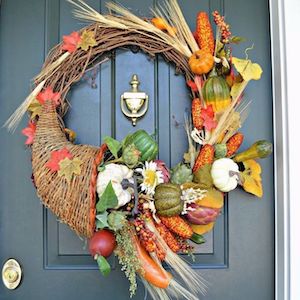 DIY Cornucopia Thanksgiving Wreath