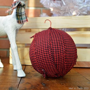 15 Minute buffalo Plaid Rag Ornaments