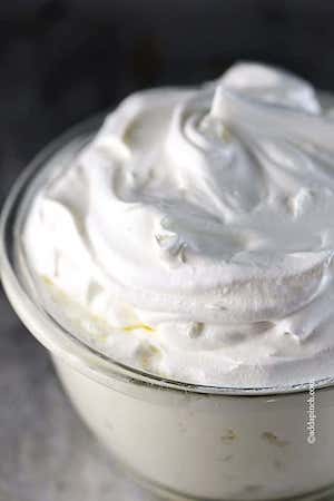 whipped cream for hot chocolate bar