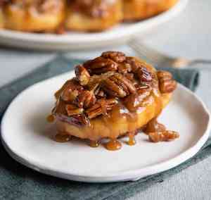 sticky buns