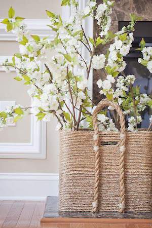 Beachcomber Baskets coastal decorating idea