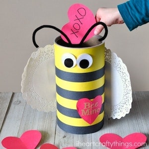 bee valentine box