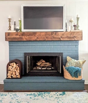 DIY Rustic Fireplace Mantel decor