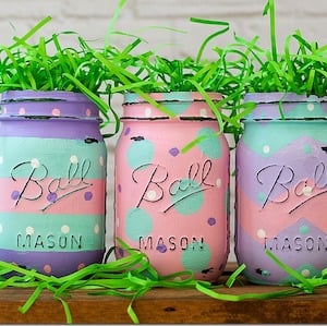 Spring Mason Jars table decor