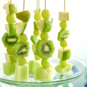 St Patrick's Day Fruit Skewers appetizer