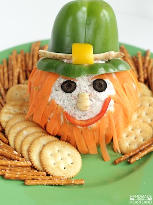 Leprechaun Cheeseball St Patrick's Day appetizer