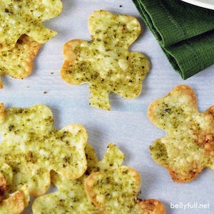 Shamrock Clover Wonton Crackers