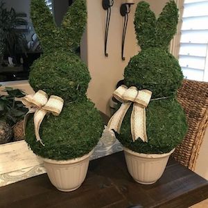DIY Moss Bunny Topiary