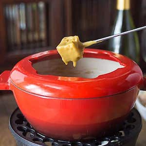 Guinness Cheddar Cheese Fondue