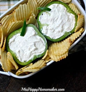 Easy Green Pepper Shamrock Dip