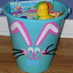 Easter Craft Bucket with Bunny Face