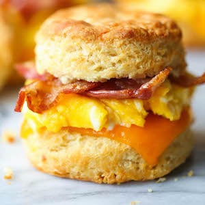 Bacon Egg Cheese Bagel Sandwich Meal Prep Recipe - The Gunny Sack