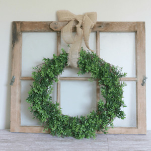 DIY Boxwood farmhouse Wreath