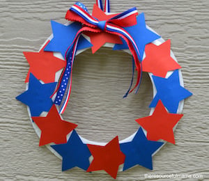 4th of july paper star Patriotic Wreath craft for Kids