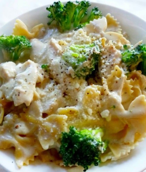 Chicken Broccoli Alfredo