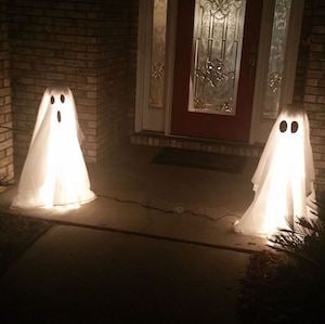 DIY Light Up Ghosts