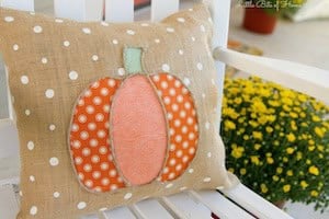 DIY No Sew Pumpkin Pillow