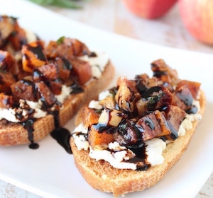 Butternut Squash Apple Bruschetta Fall Appetizer