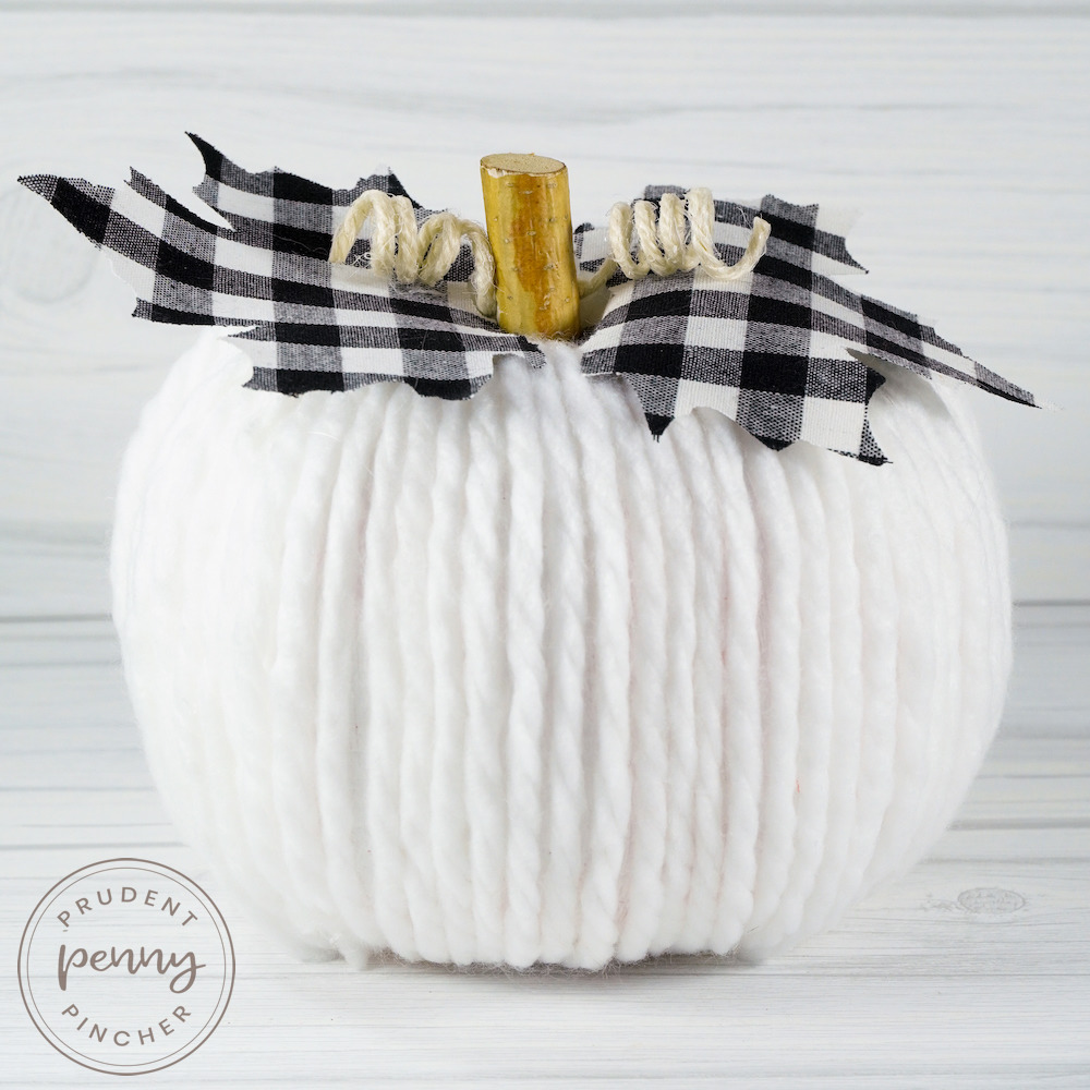 dollar tree yarn buffalo check pumpkin decor