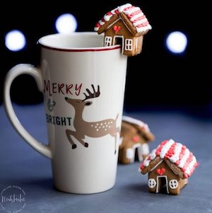 gingerbread house mug topper cookies