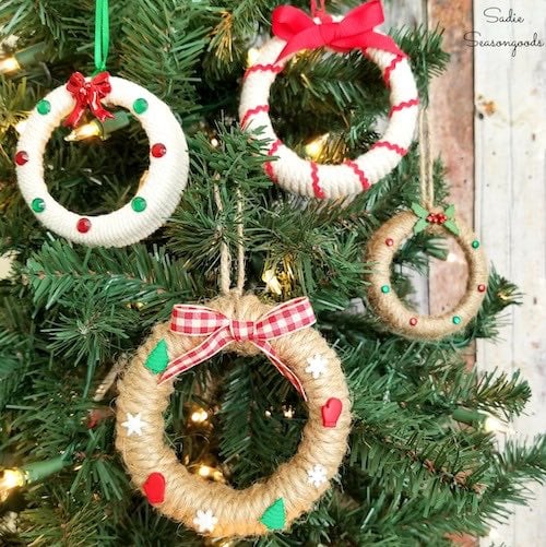 Mason Jar Lid Wreath Ornaments